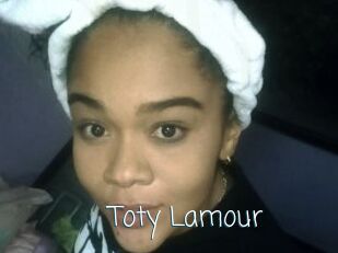 Toty_Lamour