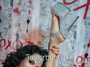 Taylorbunnyxx