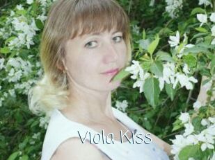 Viola_Kiss_