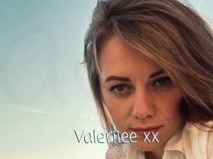 Valeriiee_xx
