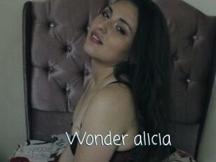 Wonder_alicia